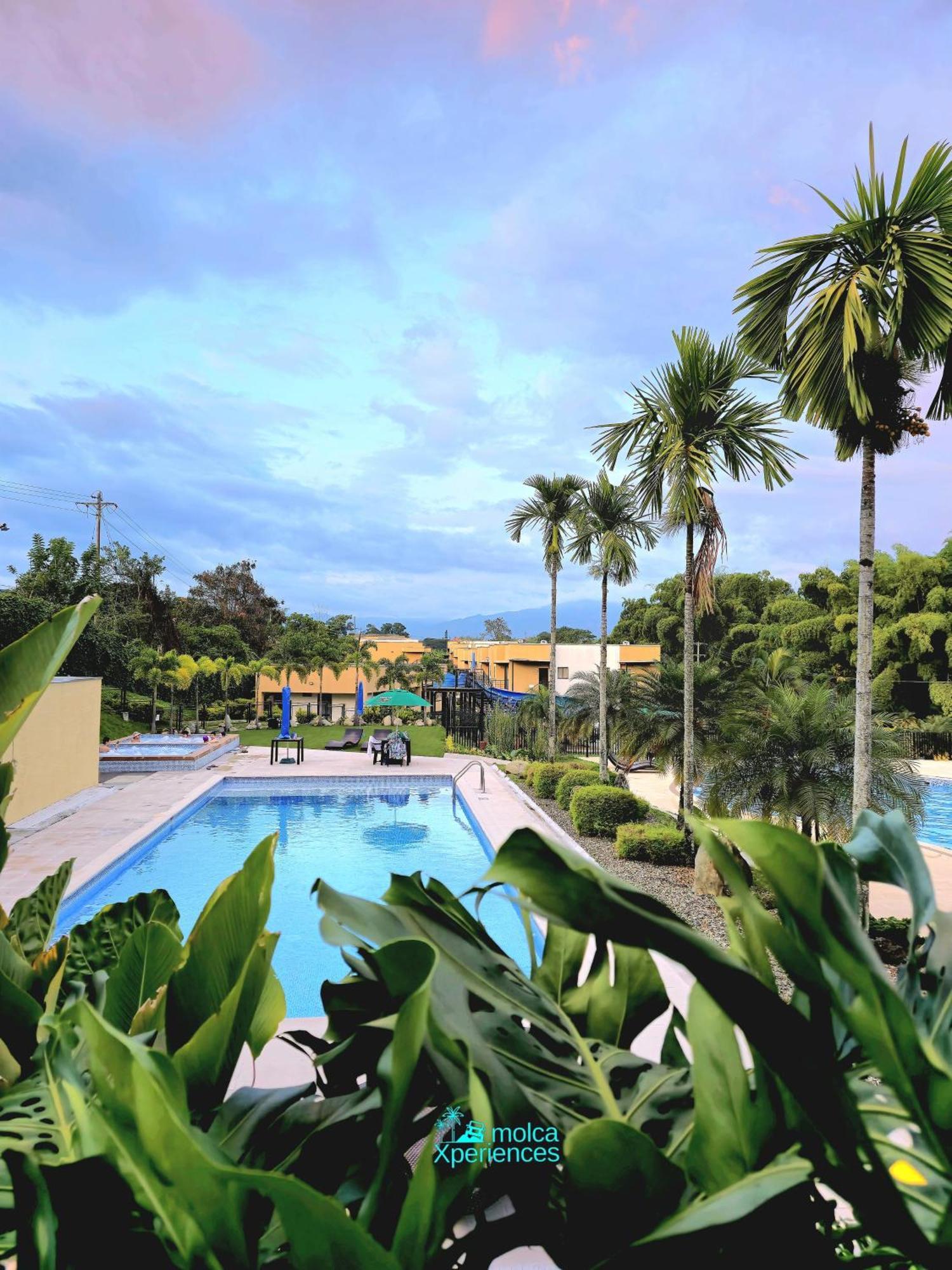 Apartamento Privado Vacacional A 5M Del Aeropuerto, 20 Minutos Del Parque Del Cafe Y Centro De Armenia Con 4 Piscinas, 3 Jacuzzi, Sauna By Molca Xperiences 2H Ngoại thất bức ảnh