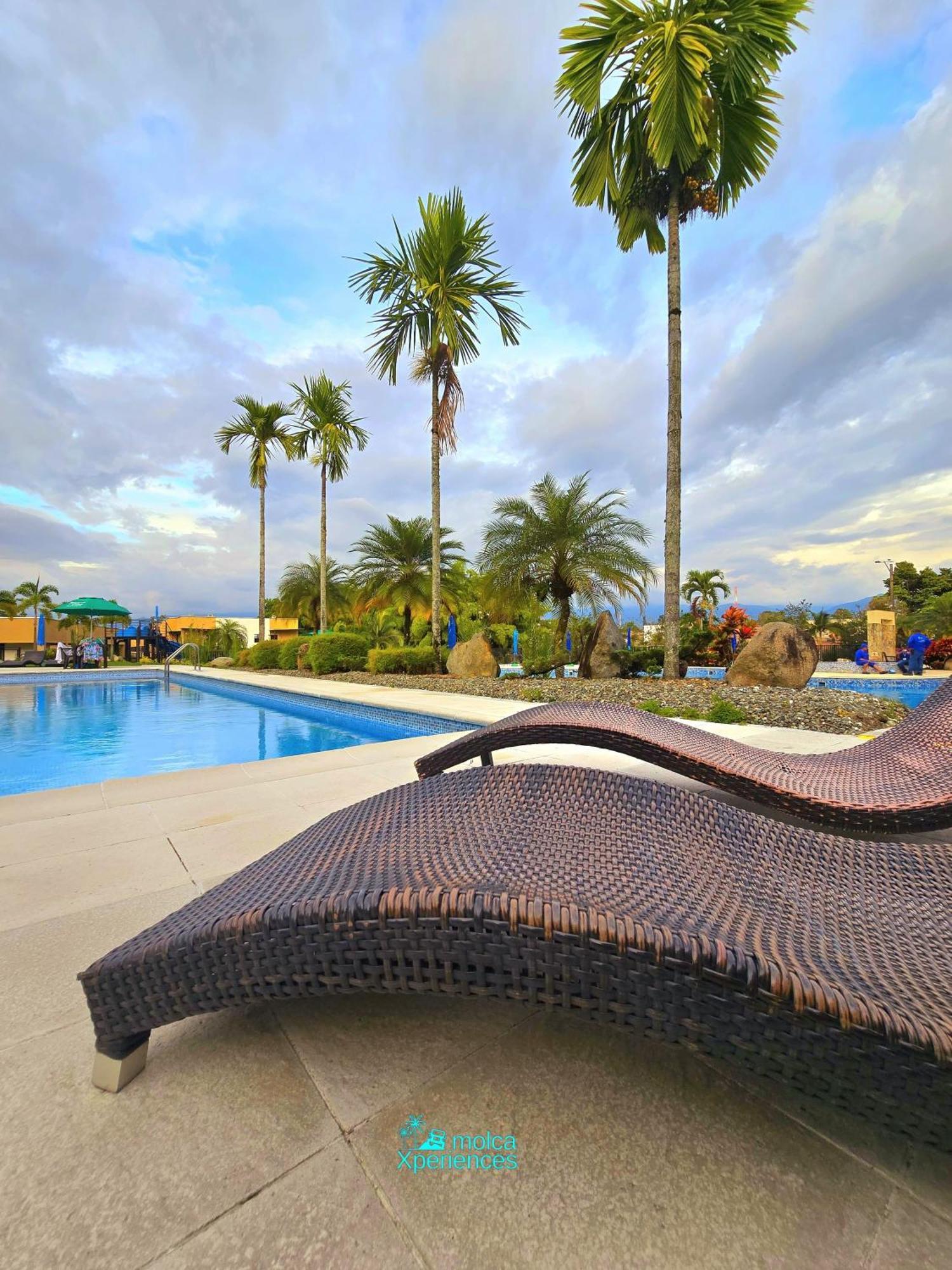 Apartamento Privado Vacacional A 5M Del Aeropuerto, 20 Minutos Del Parque Del Cafe Y Centro De Armenia Con 4 Piscinas, 3 Jacuzzi, Sauna By Molca Xperiences 2H Ngoại thất bức ảnh