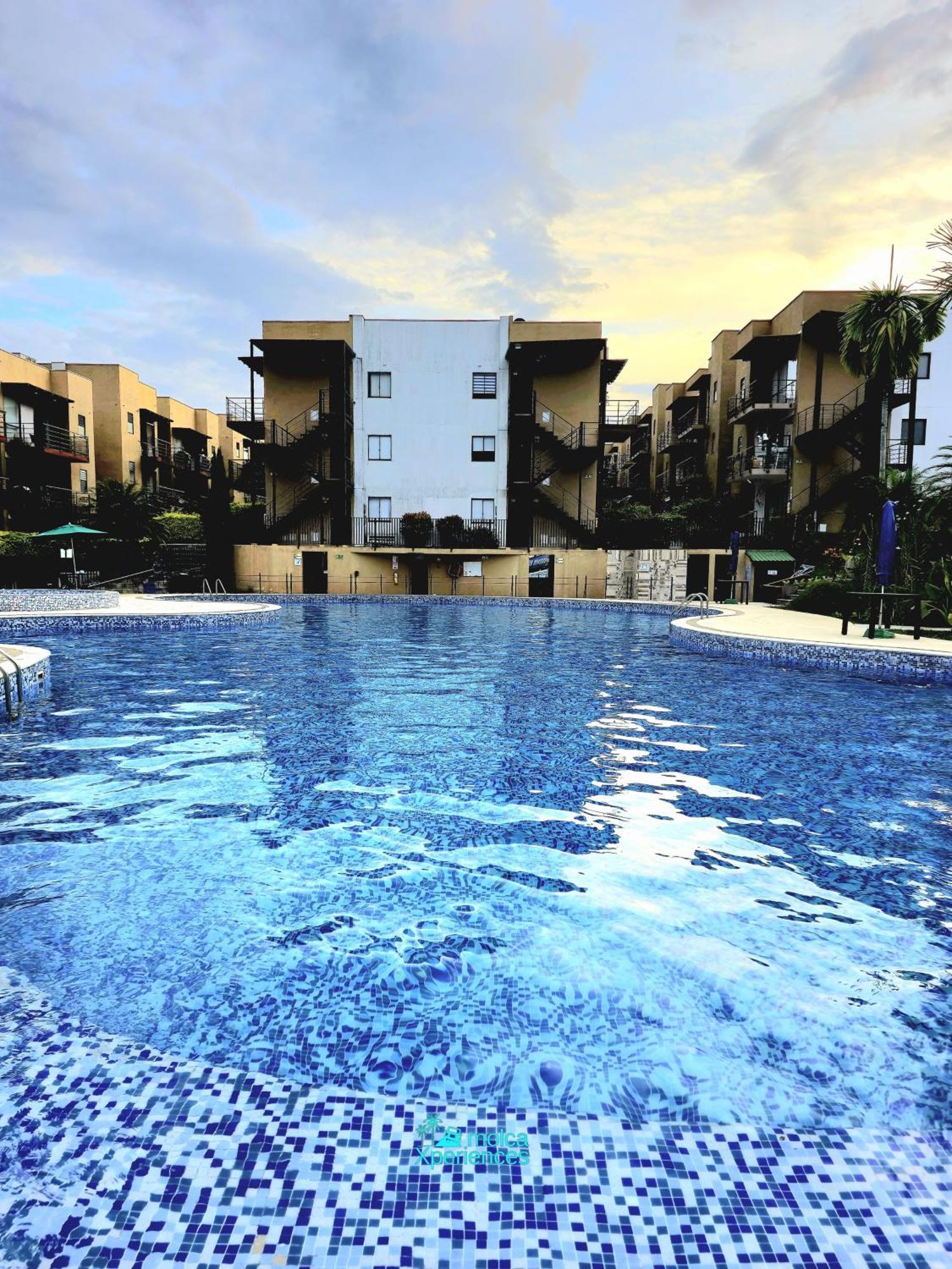 Apartamento Privado Vacacional A 5M Del Aeropuerto, 20 Minutos Del Parque Del Cafe Y Centro De Armenia Con 4 Piscinas, 3 Jacuzzi, Sauna By Molca Xperiences 2H Ngoại thất bức ảnh